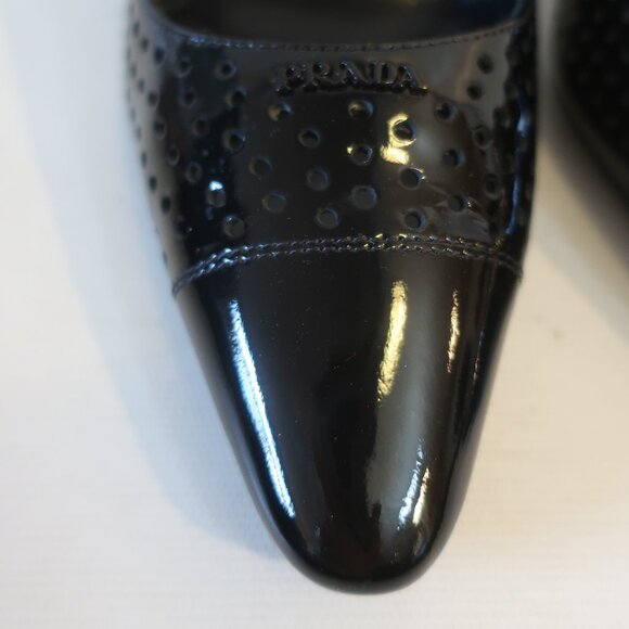 Womens Prada Vernice Black Laser Cut Patent Leather Pumps Heels 37.5 US/7.5 - Picture 3 of 14